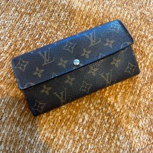 Authentic Louis Vuitton Wallet